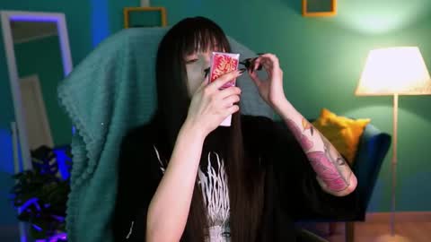 jade_castle online show from 7, 3, 2025