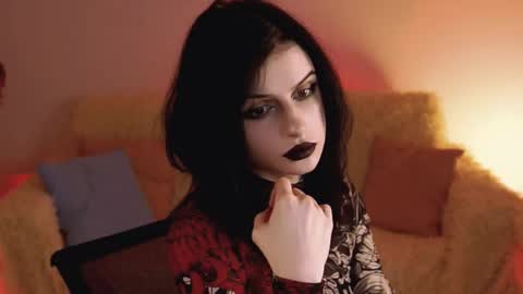 jade_castle online show from 15, 4, 2026