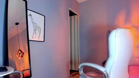 karlla scarlet online show from 13, 12, 2024