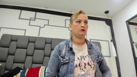 Jade  online show from 2, 12, 2024