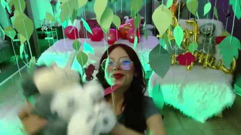 JADE online show from 15, 10, 2025