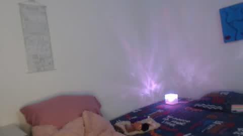 Snapshot of jade_watson19 chatting on 22, 10, 2025 Jade Watson online show from 22, 10, 2025