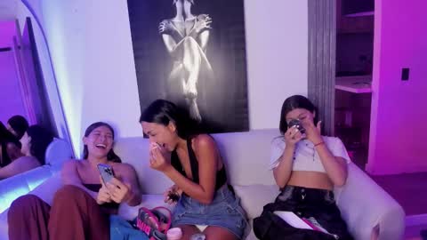 Jade online show from 24, 9, 2025