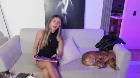 Jade online show from 26, 11, 2025