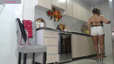 Jade online show from 1, 10, 2025