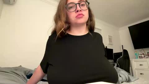 jademonroe0522 online show from 22, 10, 2025