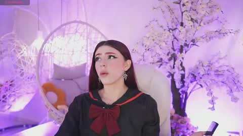 Jade Summer online show from 23, 9, 2025