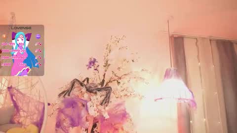 Jade Summer online show from 13, 10, 2025