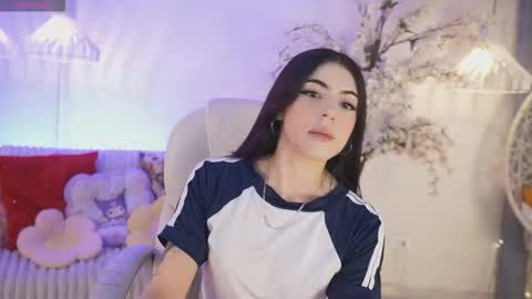 Jade Summer online show from 29, 11, 2025