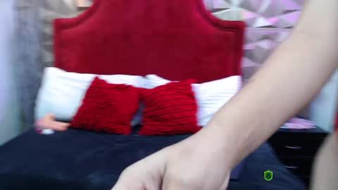 Elara online show from 11, 4, 2026