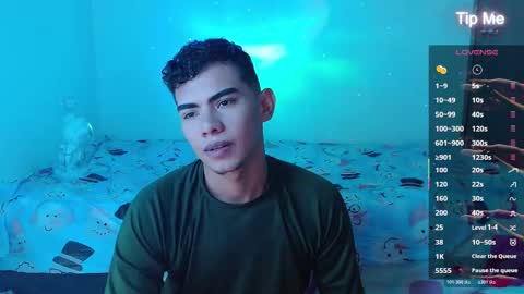 javi15  online show from 30, 11, 2025