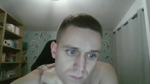 For my sk y p e ask online show from 19, 12, 2025