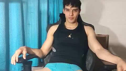 Snapshot of jair1_69 chatting on 15, 5, 2026 JaxXx online show from 15, 5, 2026