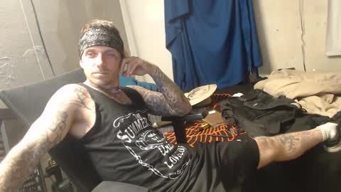 showingitoff online show from 30, 9, 2025