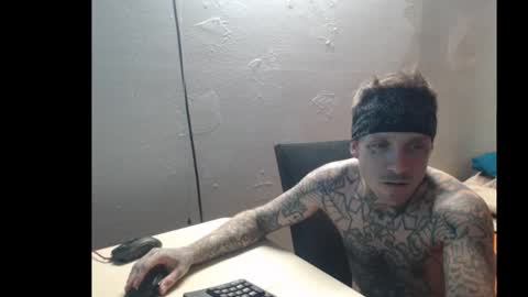 showingitoff online show from 24, 10, 2025