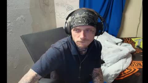 showingitoff online show from 14, 2, 2026