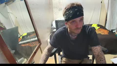 showingitoff online show from 15, 4, 2026