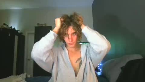 jake_alvarez11 online show from 28, 4, 2026