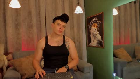 Snapshot of jakee_tyler chatting on 28, 6, 2026 Jake Tyler online show from 28, 6, 2026