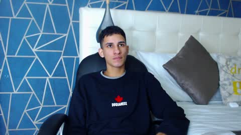 jakemoxleey online show from 22, 12, 2024