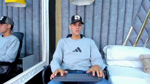 jakemoxleey online show from 3, 1, 2025