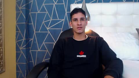 jakemoxleey online show from 4, 1, 2025