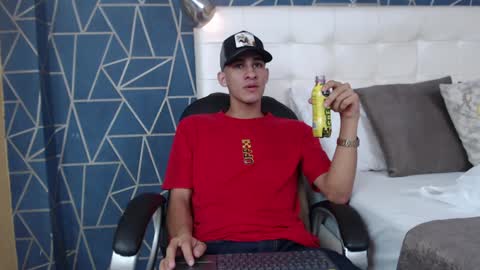 jakemoxleey online show from 11, 1, 2025