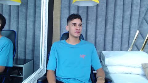 jakemoxleey online show from 25, 1, 2025