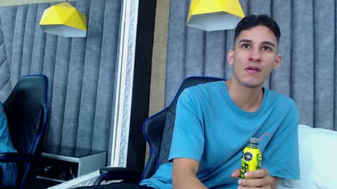 jakemoxleey online show from 26, 1, 2025