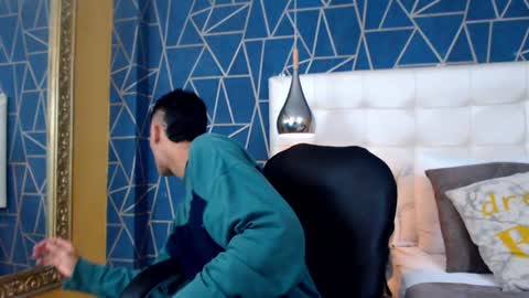 jakemoxleey online show from 4, 2, 2025