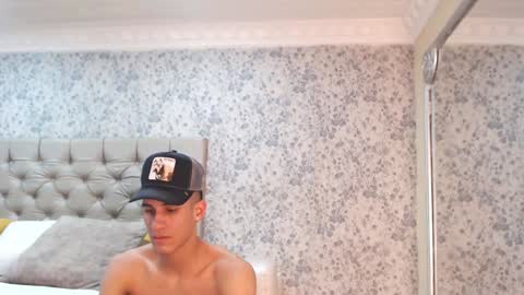 jakemoxleey online show from 7, 2, 2025