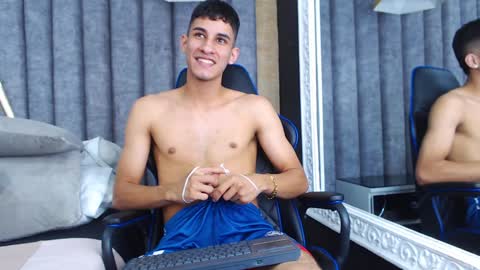 jakemoxleey online show from 8, 2, 2025