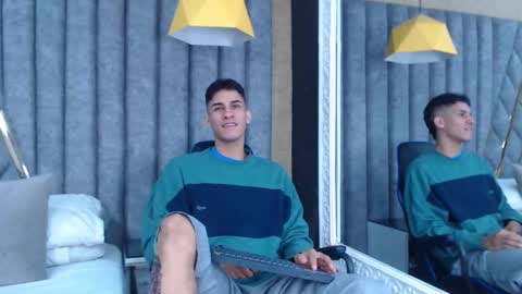 jakemoxleey online show from 11, 2, 2025