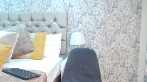 jakemoxleey online show from 15, 2, 2025