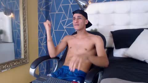 jakemoxleey online show from 28, 2, 2025