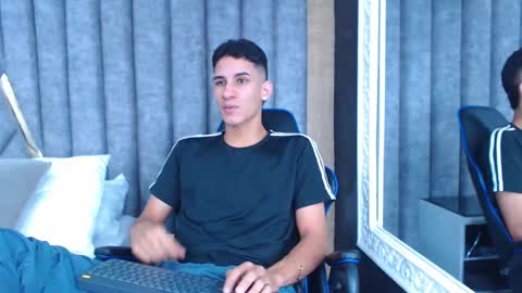 jakemoxleey online show from 3, 3, 2025