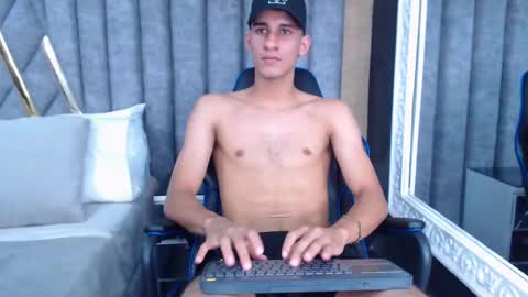 jakemoxleey online show from 6, 3, 2025