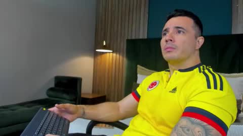 jakestone_1 online show from 15, 11, 2025