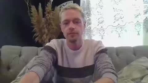 jakjakrabbit online show from 12, 10, 2025