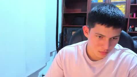 Snapshot of james_cr chatting on 27, 2, 2025 james_cr online show from 27, 2, 2025
