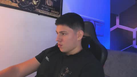 Snapshot of james_cr chatting on 16, 9, 2025 james_cr online show from 16, 9, 2025