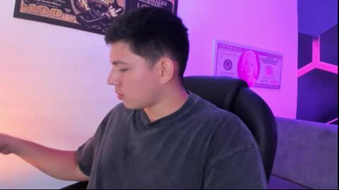 Snapshot of james_cr chatting on 28, 9, 2025 james_cr online show from 28, 9, 2025