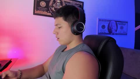 Snapshot of james_cr chatting on 30, 9, 2025 james_cr online show from 30, 9, 2025