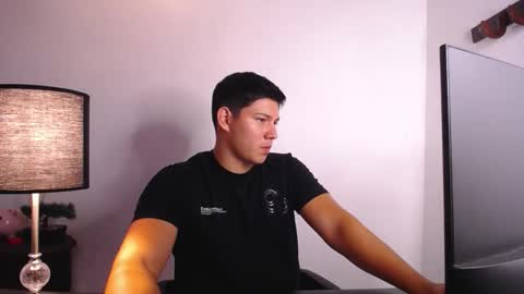 Snapshot of james_cr chatting on 3, 10, 2025 james_cr online show from 3, 10, 2025