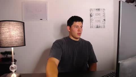 Snapshot of james_cr chatting on 11, 10, 2025 james_cr online show from 11, 10, 2025