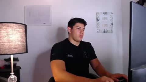 Snapshot of james_cr chatting on 14, 10, 2025 james_cr online show from 14, 10, 2025