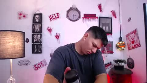 james_cr online show from 27, 10, 2025