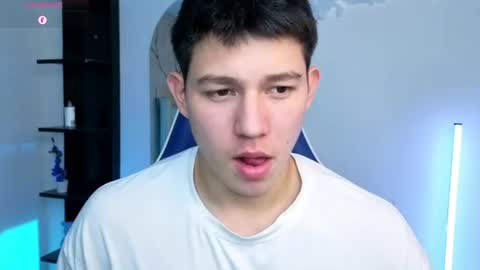 Snapshot of james_cr chatting on 1, 7, 2026 james_cr online show from 1, 7, 2026
