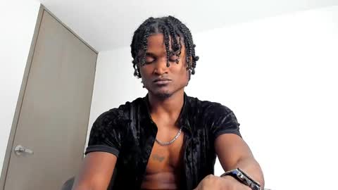 james_makony_1 online show from 7, 1, 2025