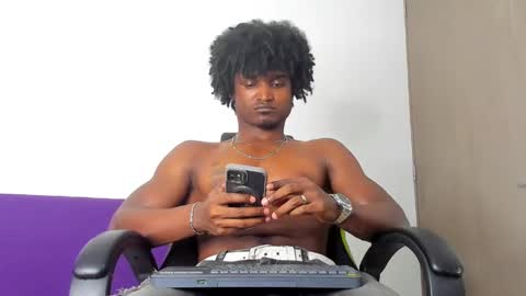 james_makony_1 online show from 17, 2, 2025